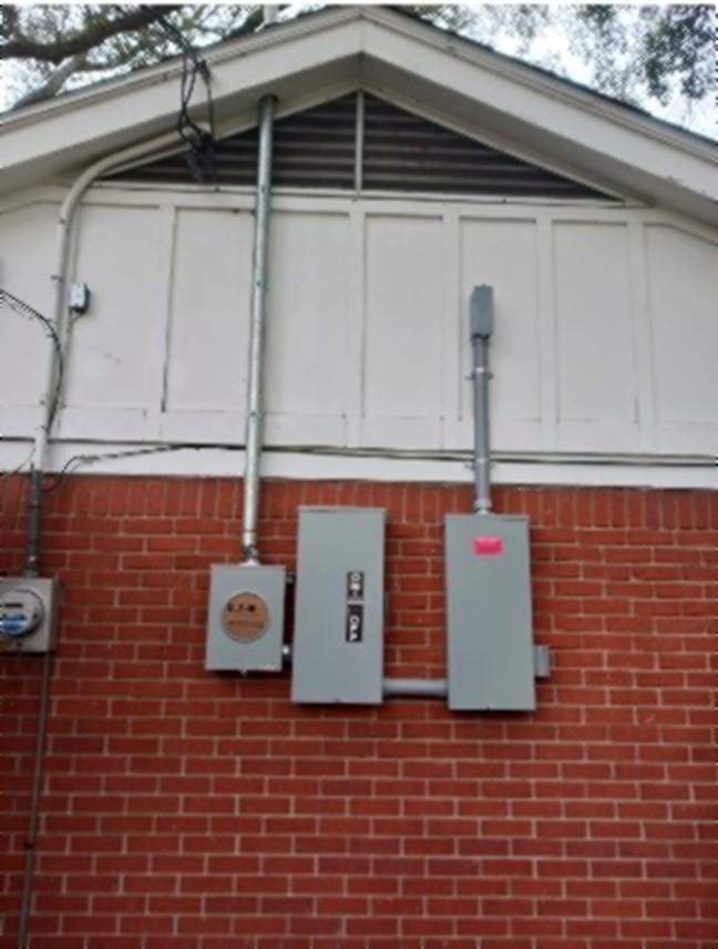 7 Signs It's Time to Call a Licensed Electrician